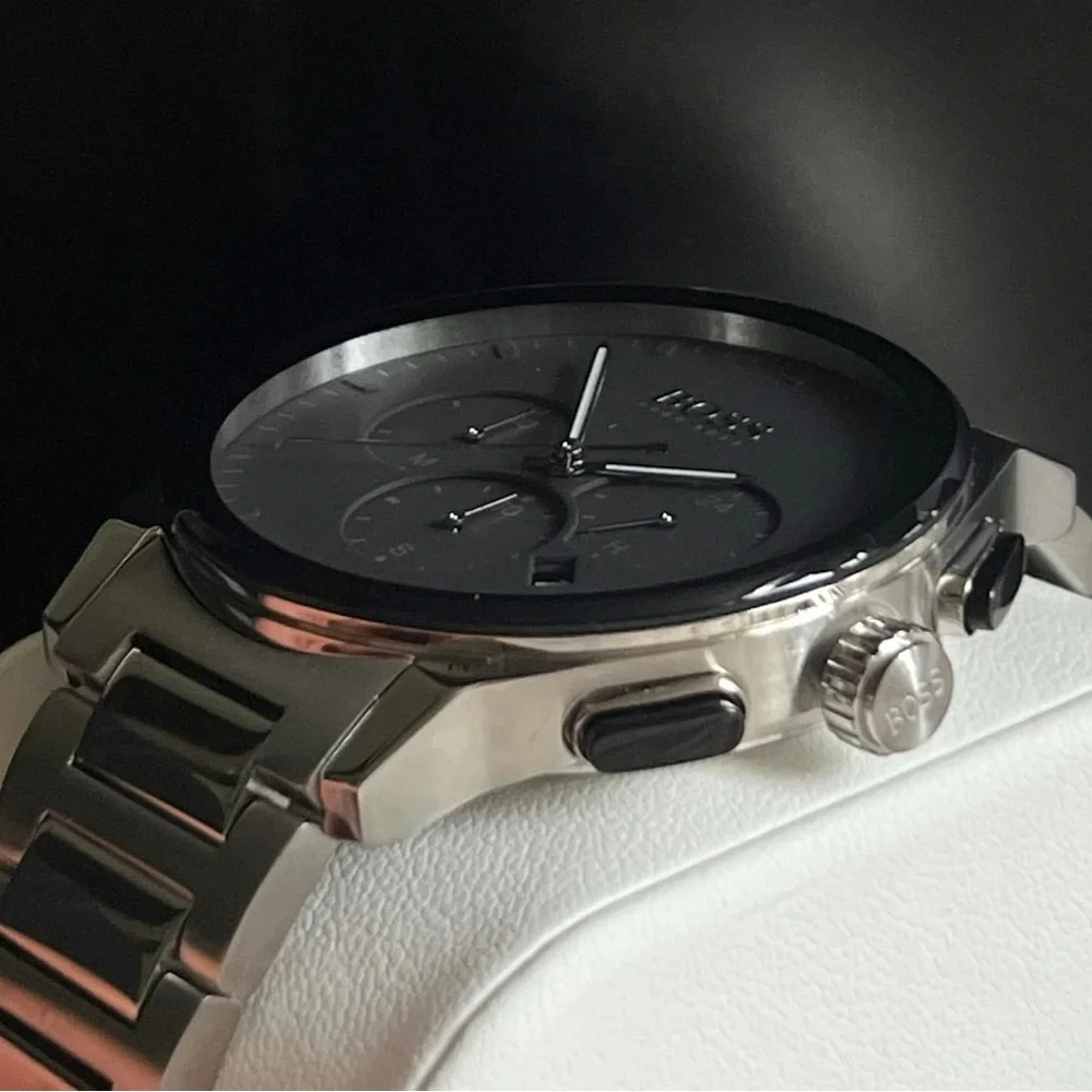 HB1513762 - Hugo Boss Men’s Peak Chronograph Watch - Picture 4 of 13